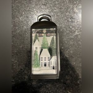 Bath and body works holiday wallflower